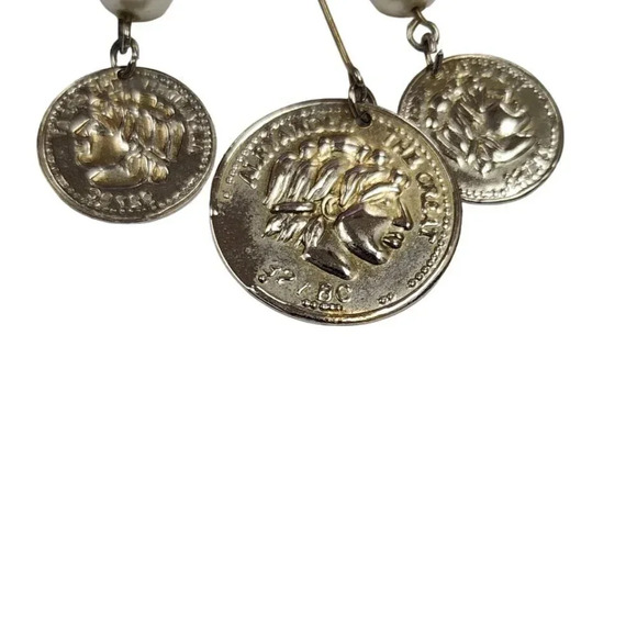 Vintage 60s-70s Coins Faux Beaded Pearl Dangle Drop Clip on Earrings Silver Tone - Picture 4 of 4